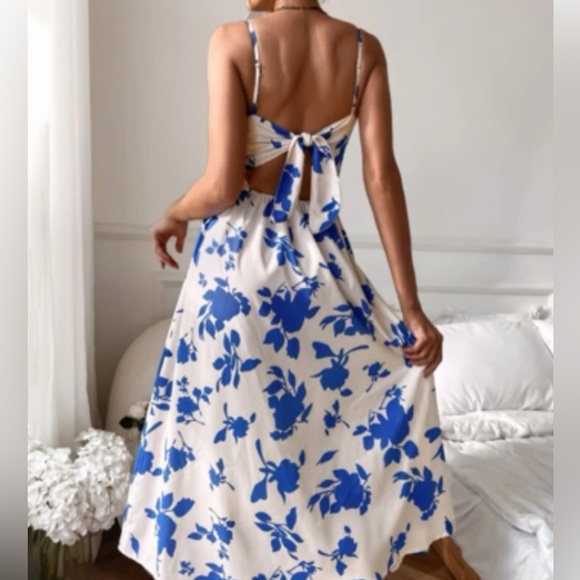 Petal & Pup Dress - Picture 3 of 8